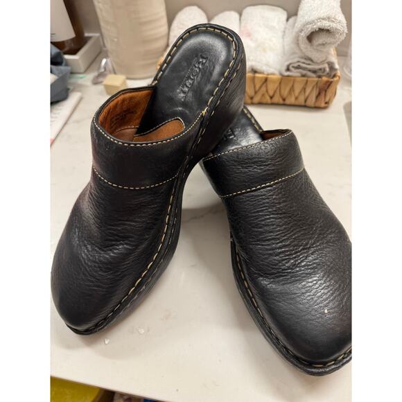 Born Black Leather Clogs Women’s Size 10 / EU 42 Slip-On Comfort Shoes - Picture 6 of 6